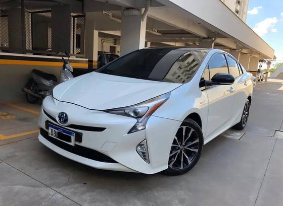 TOYOTA PRIUS 1.8 16V HÍBRIDO 4P AUTOMÁTICO TOYOTA PRIUS 1.8 16V HÍBRIDO 4P AUTOMÁTICO